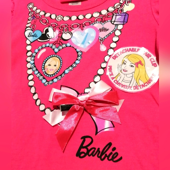 🔥SALE🔥 Barbie Faux Jewelled Girl's Tee T-shirt NWT Size (4) - Picture 2 of 8